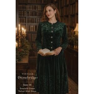 Vintage Stonebridge Dress Size 14 Green Velvet Burnout Pleated Midi Ren Faire